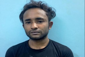 ফতুল্লায় ডাকাতির প্রস্তুতিকালে রাকিব গ্রেফতার